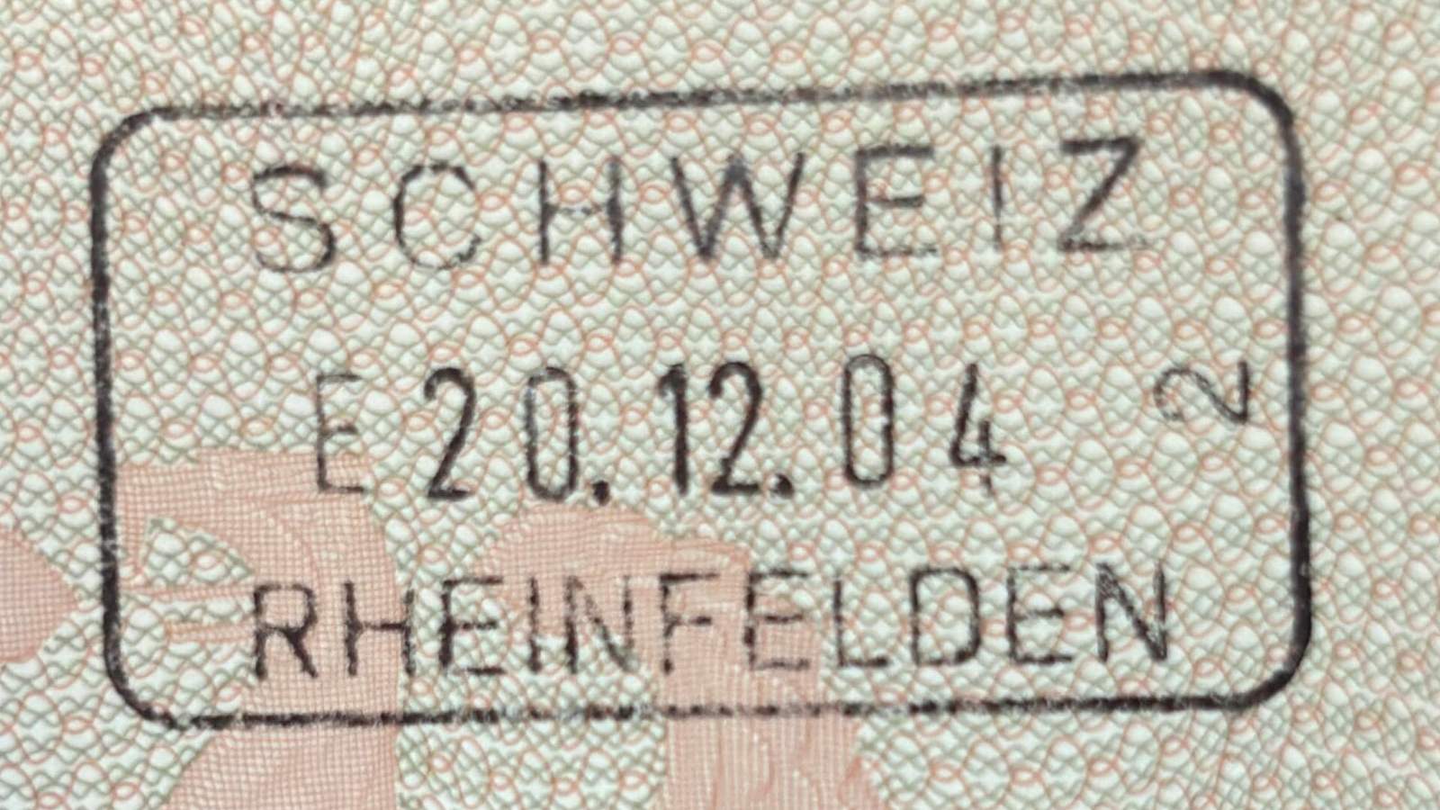 Schengen y EUR 30.000: cómo leer el certificado de asistencia